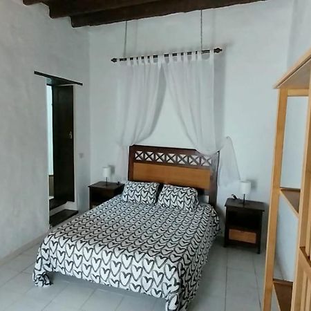 Suite Casa Rural Los Patios, Conil 蒂亚斯 外观 照片